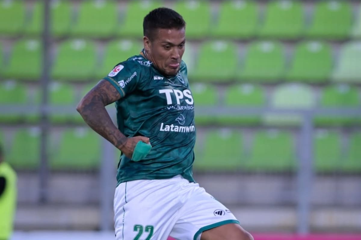 El delantero en Wanderers. Foto: @wanderersoficial