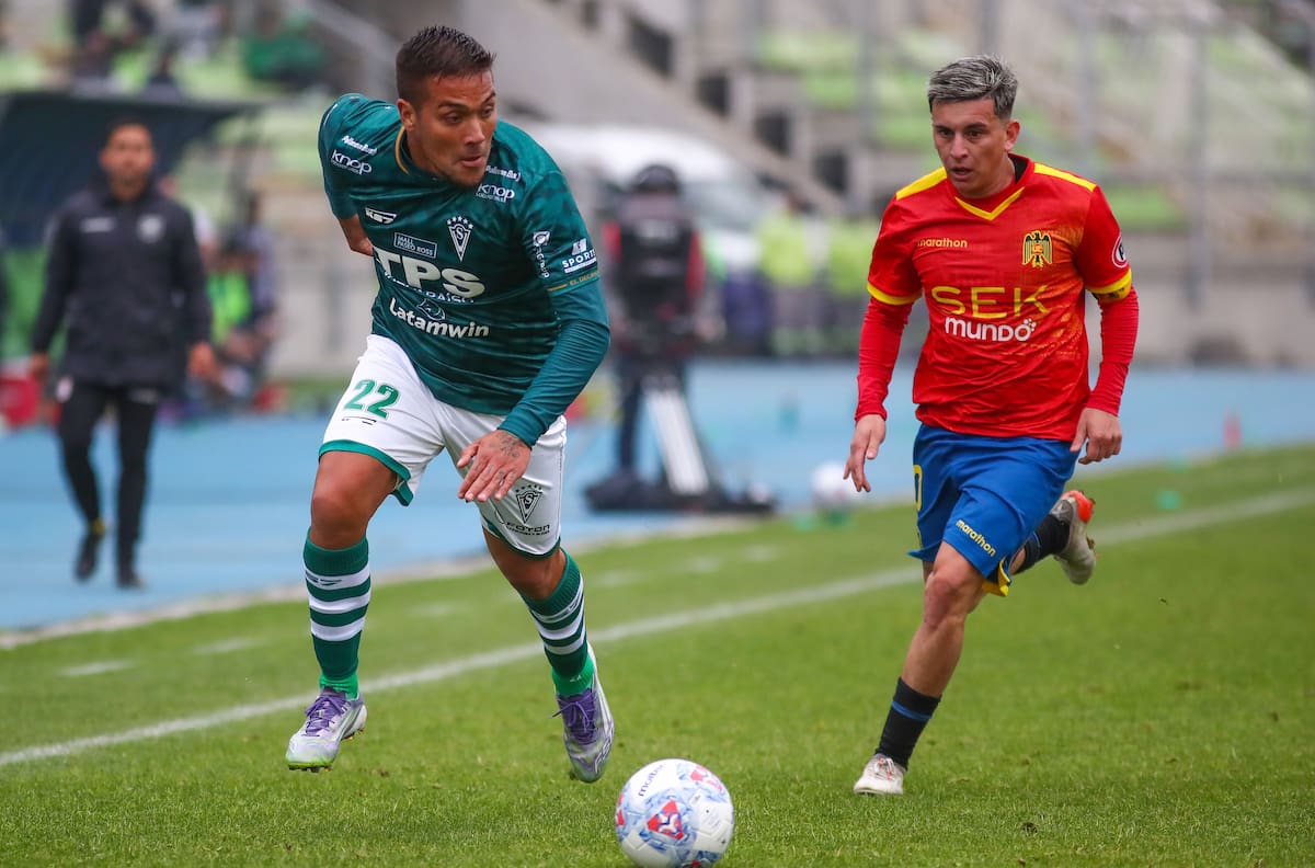 Javier Parraguez recibe duro golpe en Santiago Wanderers para el segundo semestre