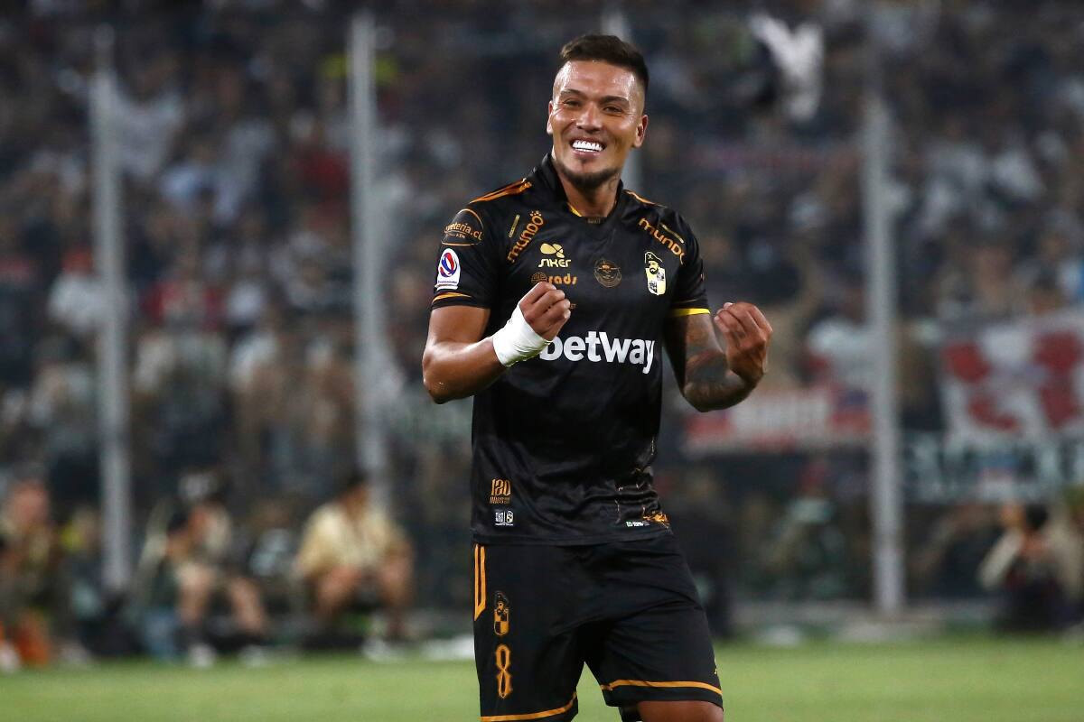 Javier Parraguez fue la gran figura en el triunfo de Coquimbo Unido de visita ante Colo Colo en el Estadio Monumental.