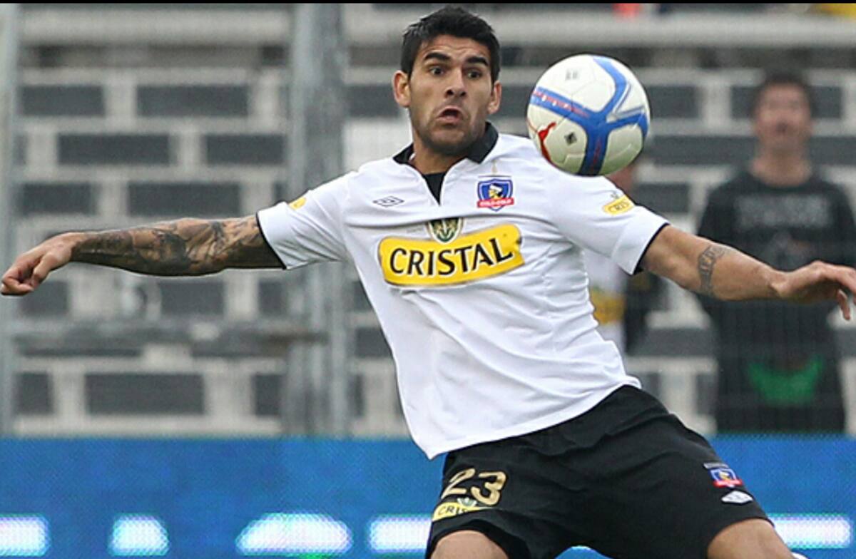 El delantero argentino de 39 años pasó por Colo Colo en 2013