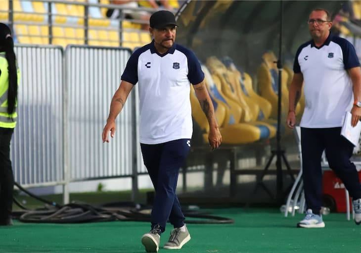 Javier Torrente: “Los refuerzos son consensuados con la dirigencia, no los impone el Grupo Pachuca”