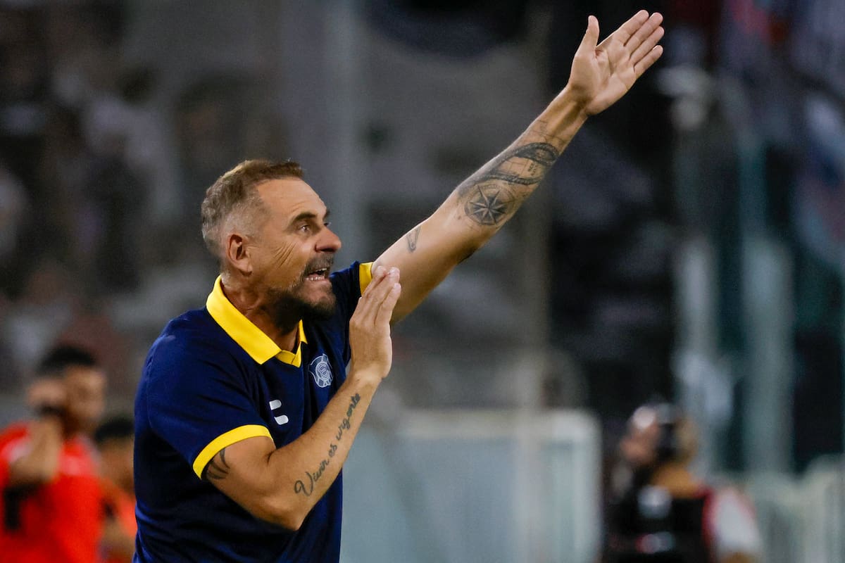 No suma puntos con Everton. Foto: Agencia Aton.