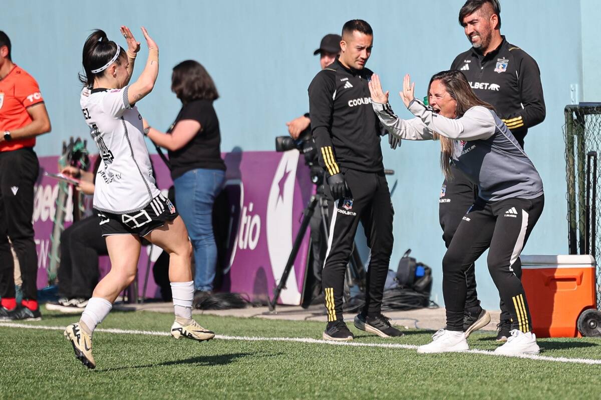 Javiera Grez anotó un doblete en el clásico femenino frente a Santiago Morning. Foto: Colo Colo