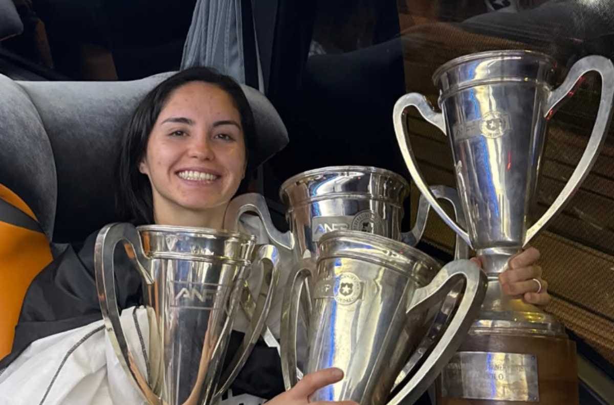 La irónica burla de jugadora de Colo Colo a la hinchada de la U