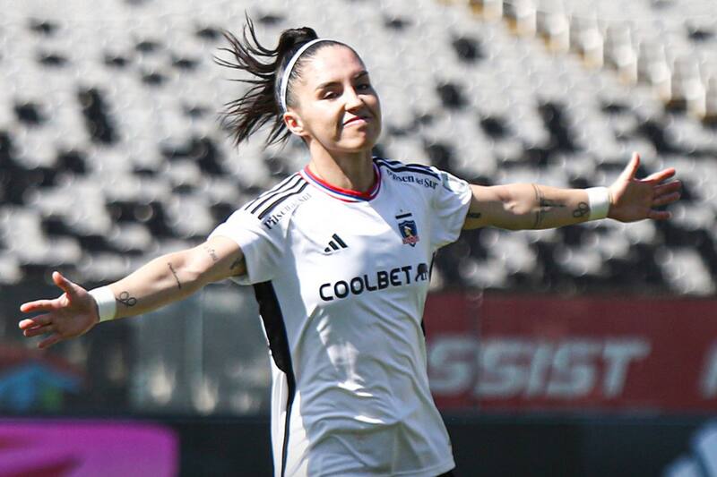 Javiera Grez, sinónimo de gol para Luis Mena. Foto: Prensa Colo Colo.