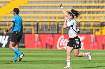 VIDEO | El golazo de Javiera Grez en la victoria de Colo Colo frente a Libertad Limpeño por Copa Libertadores