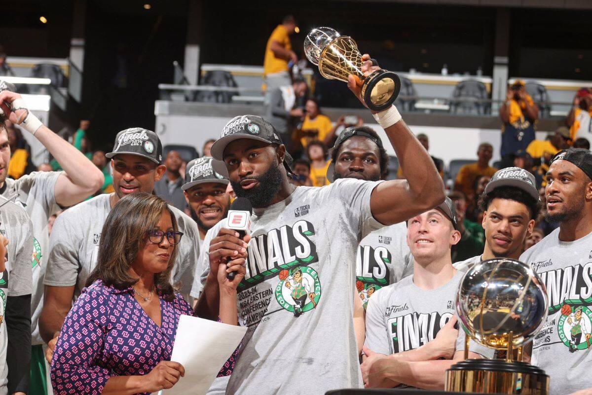 fue elegido como el MVP en las finales de la conferencia este.