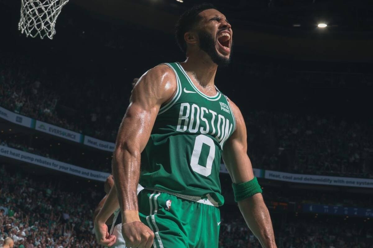 firma el mayor contrato en la historia de la NBA. Boston Celtics.