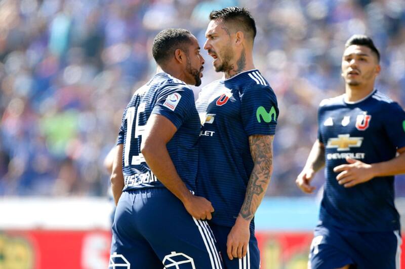 Pelea en U. de Chile.