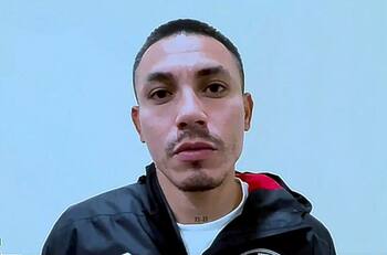 Impiden salida del país a futbolista peruano por tentativa de femicidio