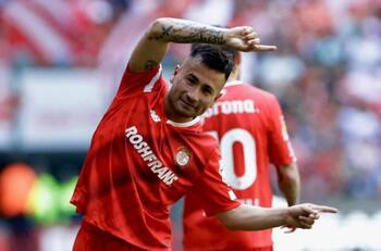 Trato hecho: Jean Meneses se convierte en jugador del Vasco da Gama