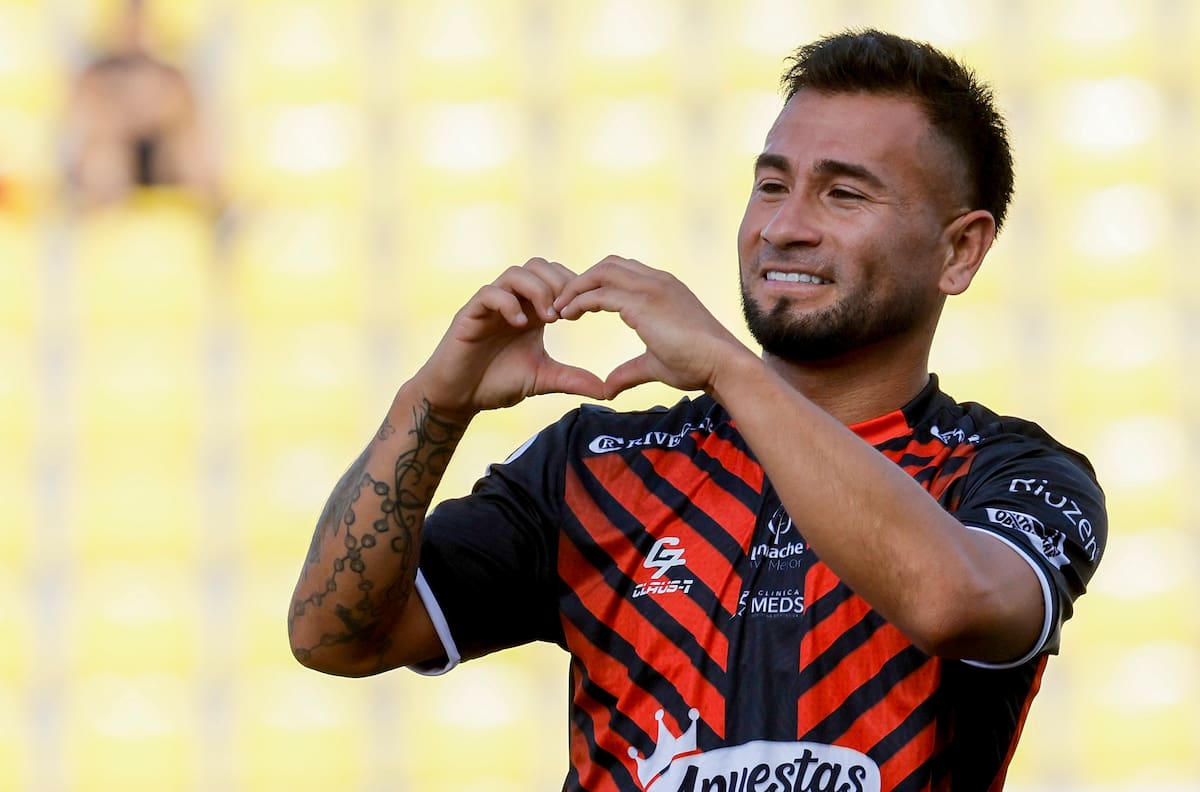 Colo-Colo puso plazo para definir el fichaje de Jean Meneses: “Le van a responder sí o no”