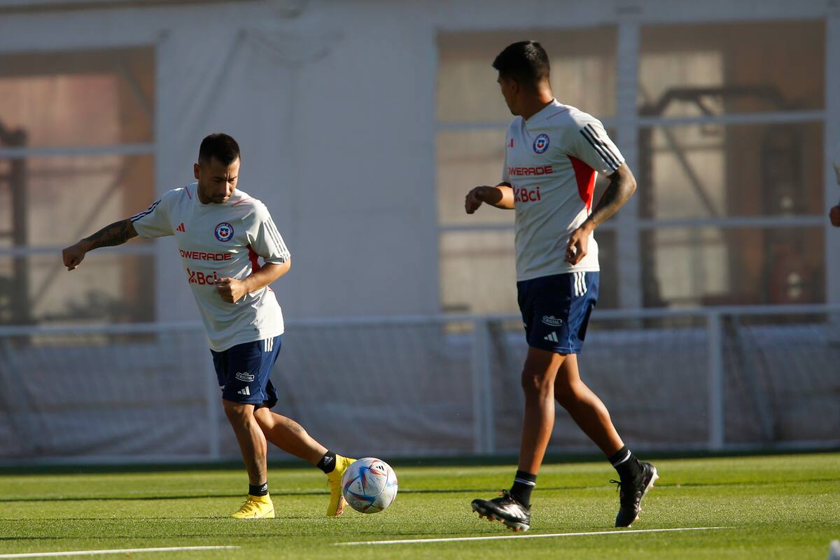 Jean Meneses volverá a Juan Pinto Durán tras no ser llamado desde marzo de 2023, cuando el técnico de la Roja aún era Eduardo Berizzo. (Foto: Aton)