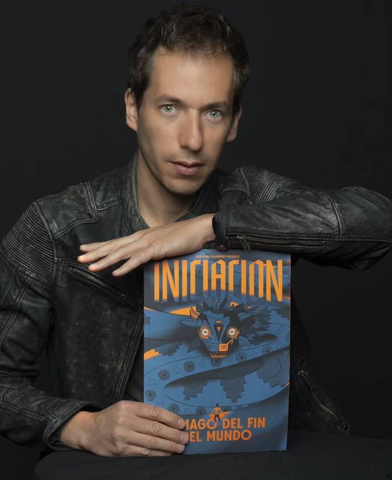 Jean Paul Olhaberry lanzó su primer libro. Foto: Instagram.