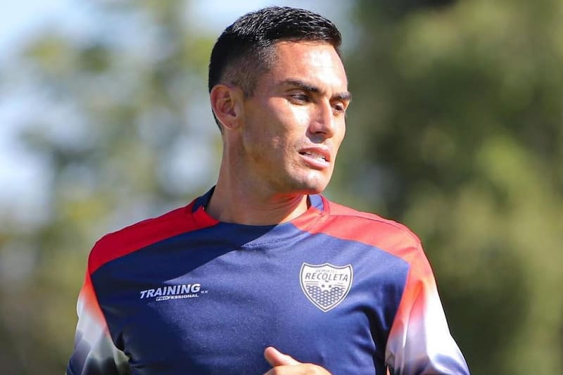 El jugador ya tiene nuevo equipo en el fútbol chileno.