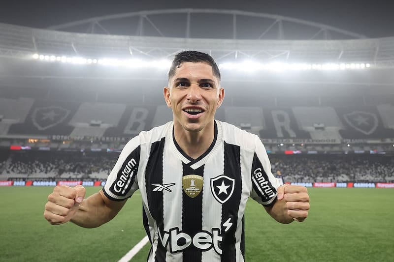El delantero de Botafogo volverá a estar disponible para el partido contra la U en Copa Libertadores. Foto: Botafogo.