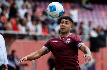 Atentos en U. de Chile: el grandioso momento que vive Jeisson Vargas en Deportes La Serena
