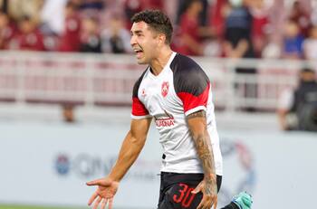 VIDEO| Tiene que volver a la U: Jeisson Vargas sigue brillando en Qatar y le dio el triunfo a su equipo con dos golazos