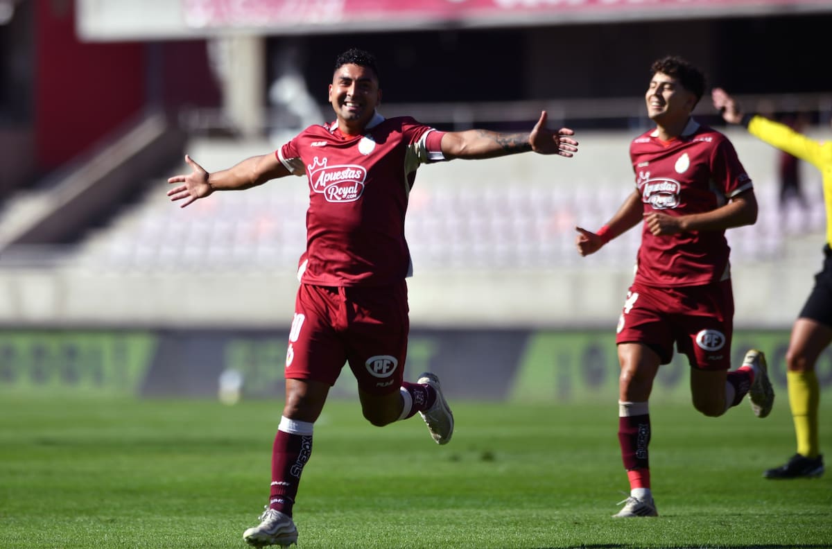 Jeisson Vargas le da el triunfo a La Serena con el primer gol de tiro libre del torneo