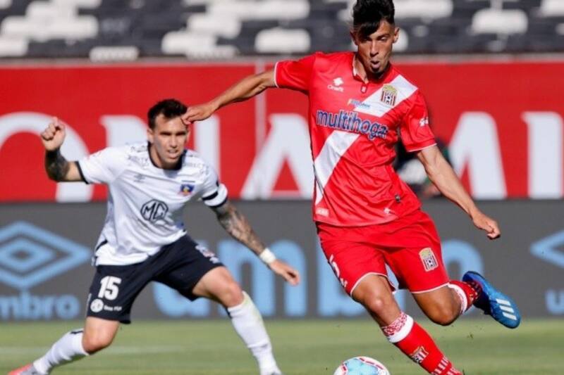 Jens Buss, en su espectacular temporada 2020 con Curicó Unido.