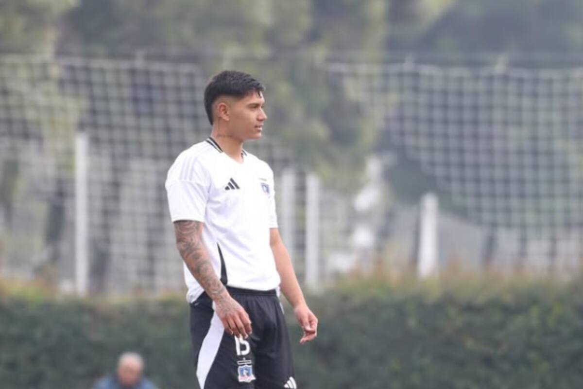 El delantero categoría 2007 pide su oportunidad en el primer equipo de Colo Colo