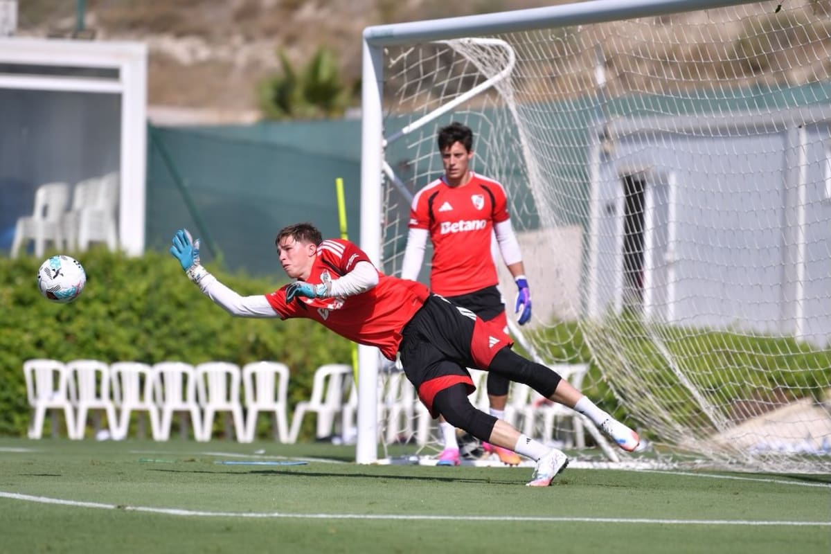 El portero chileno que juega en River Plate. Foto Instagram Jeremías Martinet.