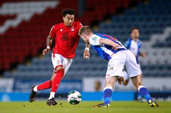 Ex promesa del Manchester United pasó de sonar en el Barcelona a fichar por un exótico equipo asiático