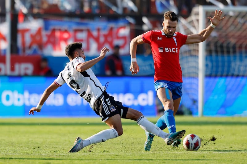 renovó con Colo Colo hasta 2027.