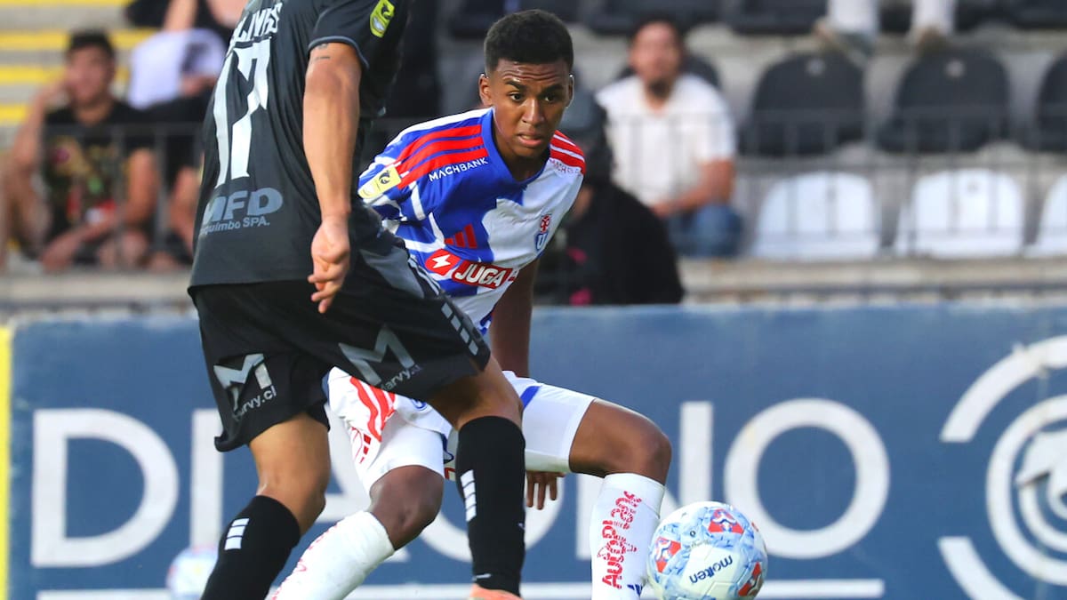 La U humilló al campeón de América: el olvidado por Fernando Gago que sigue marcando goles