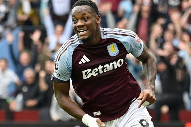 en el Aston Villa.