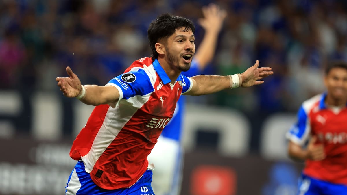 VIDEO | El golazo de Jimmy Martínez con que la UC venció a Cruzeiro visto desde el mejor ángulo posible