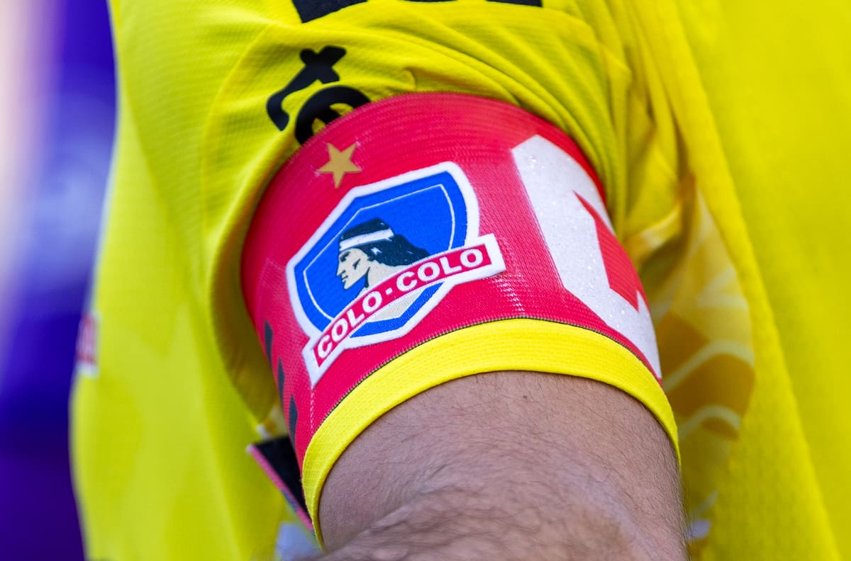 Sin Vidal ni De Paul: los dos nombres que eligen para ser los nuevos capitanes de Colo-Colo ante la UdeC