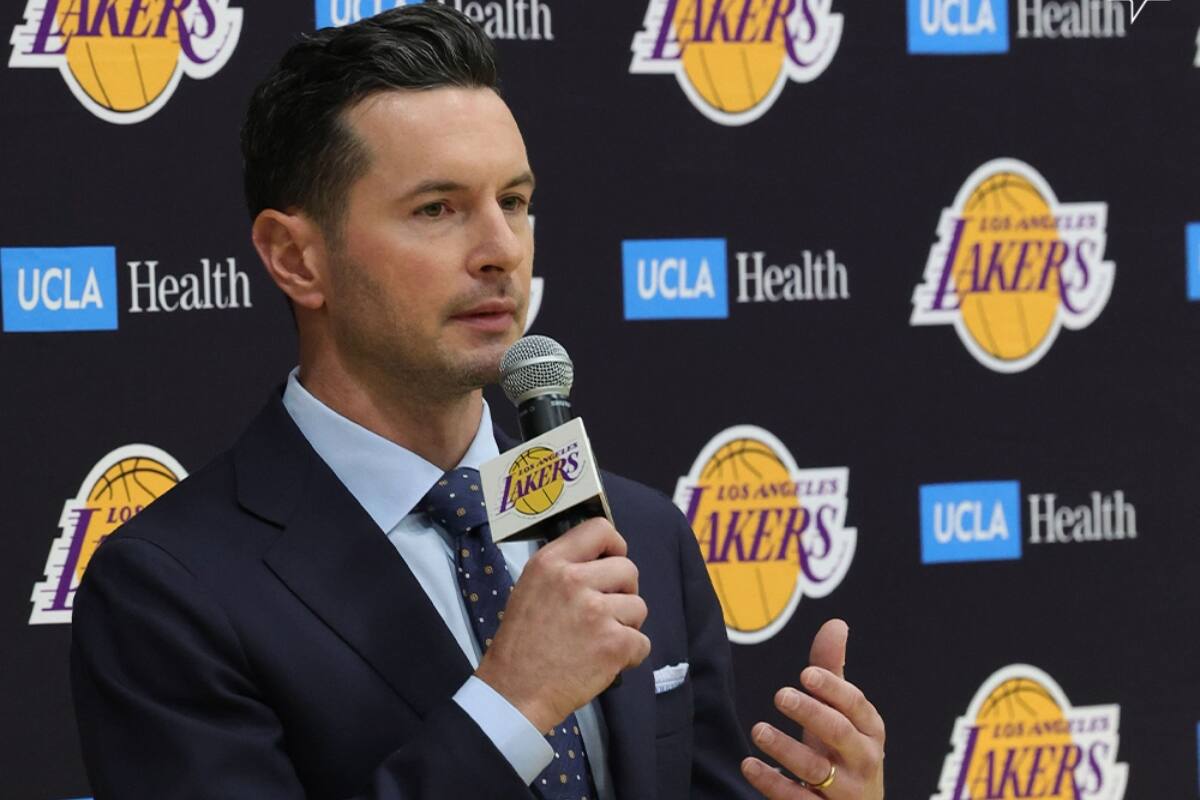 presentado en Los Angeles Lakers.