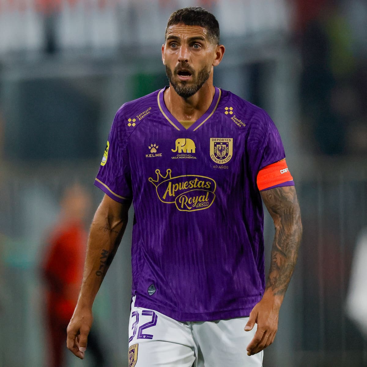 En medio de la crisis: Joaquín Larrivey tendrá inesperado reencuentro familiar en Deportes Concepción