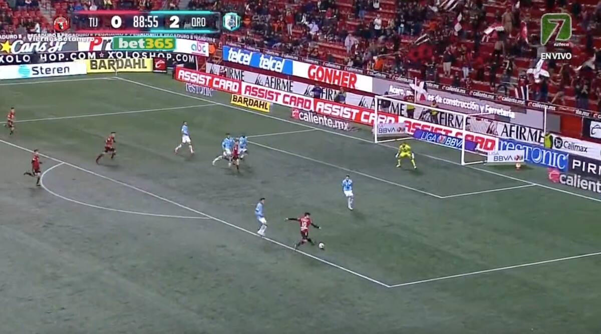 Joaquín Montecinos volvió al gol en México.