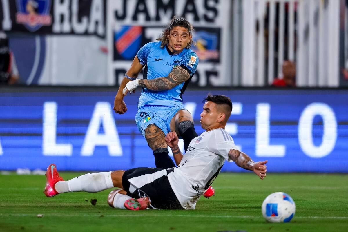 ante Colo Colo en el Monumental. Foto: Aton.