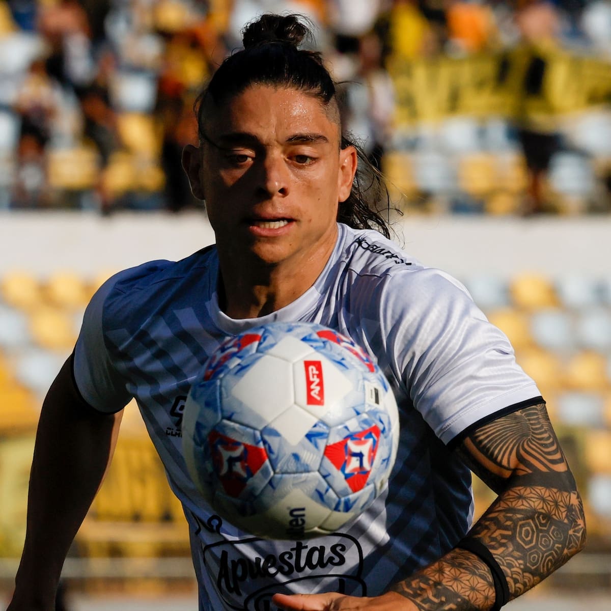 VIDEO | “Un Bolados 2.0″: Así reaccionaron los hinchas de Colo-Colo al posible fichaje de Joaquín Montecinos