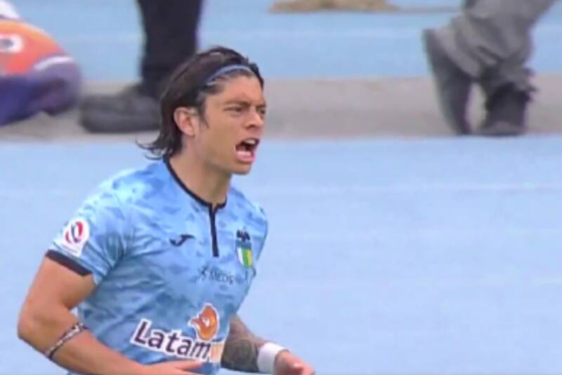 en el partido de O'Higgins ante la UC en El Teniente.