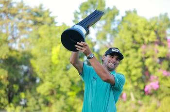 Joaquín Niemann se convirtió en el protagonista del gran debate en el golf mundial