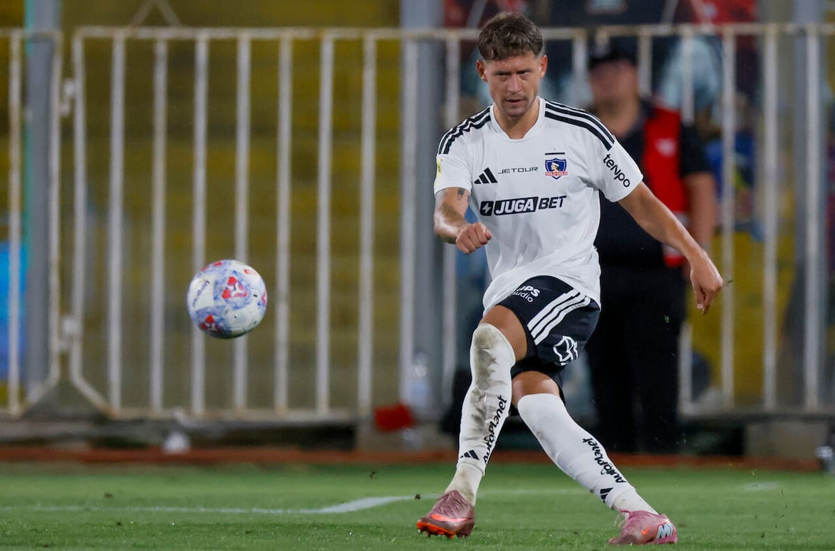 “En Italia fui inmaduro, no jugaba y me quería ir; en Colo Colo agarré una etapa de madurez total”