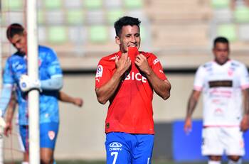 ¡Para el olvido! Así fueron los 7 meses de Joaquín Torres con la camiseta de la UC