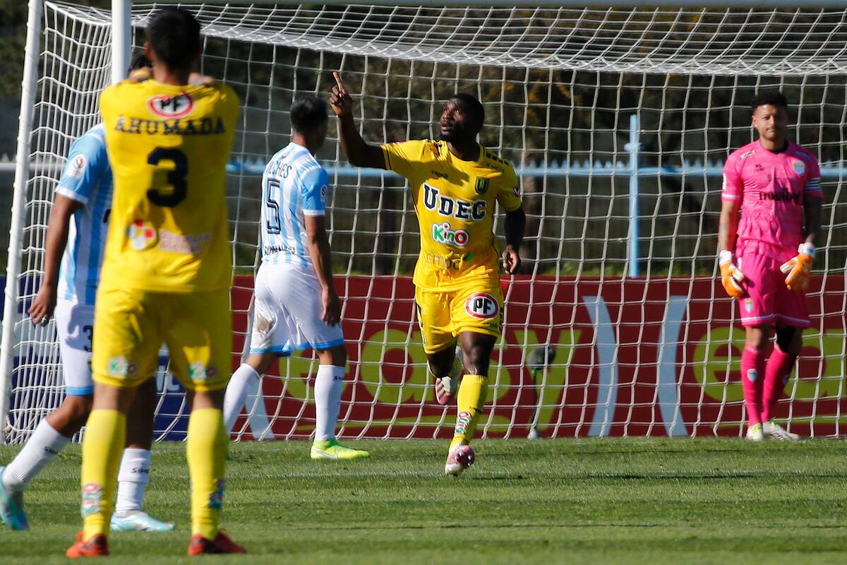 habló sobre la responsabilidad de llegar a Fernández Vial.
Javier Salvo/Photosport