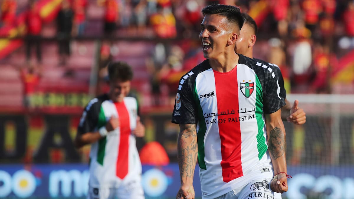 “Siempre nos falta algo”: Joe Abrigo y la deuda de Palestino para volver a ser campeón del fútbol chileno