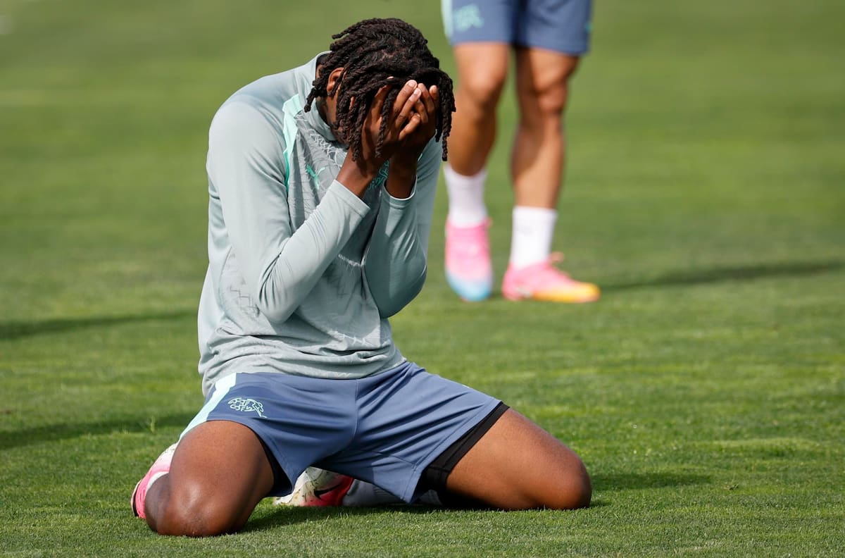 Alarma total en Suiza: Johan Manzambi queda fuera del partido contra Colombia por los octavos del Mundial