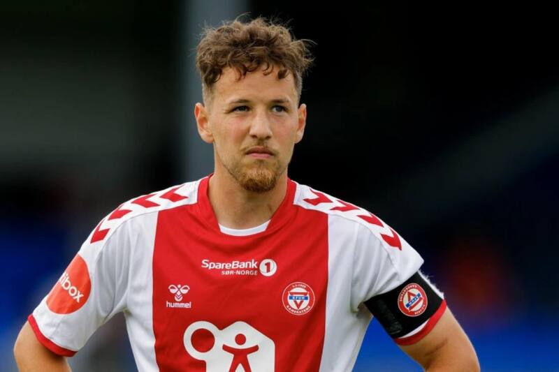 El delantero de madre chilena jugará en el segundo equipo con más títulos de Noruega