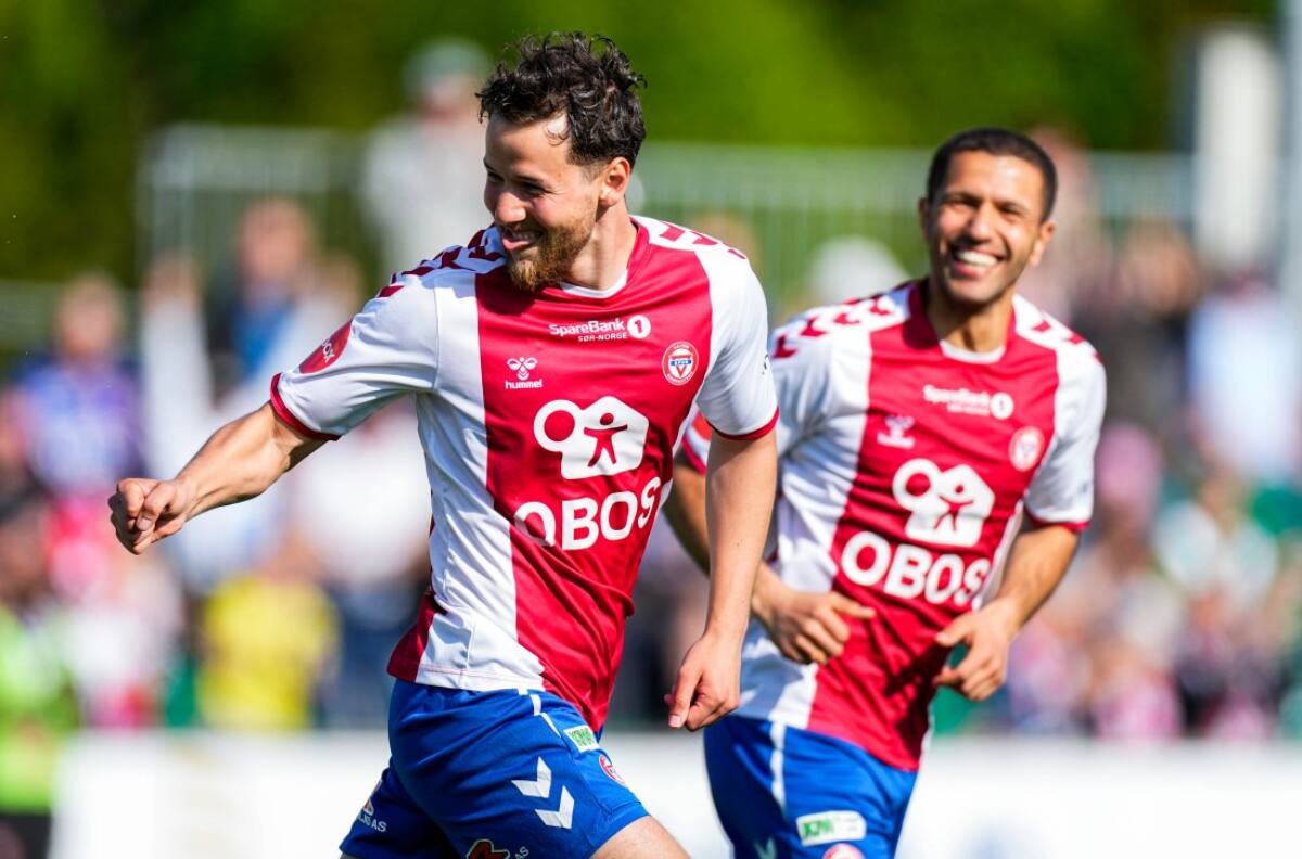 Fue goleador en 2024: delantero chileno da el salto y cambia de equipo en Europa