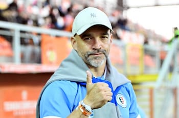 “Quiero llevar a Chile a un Mundial”: John Armijo revela su sueño de dirigir a la Selección Chilena