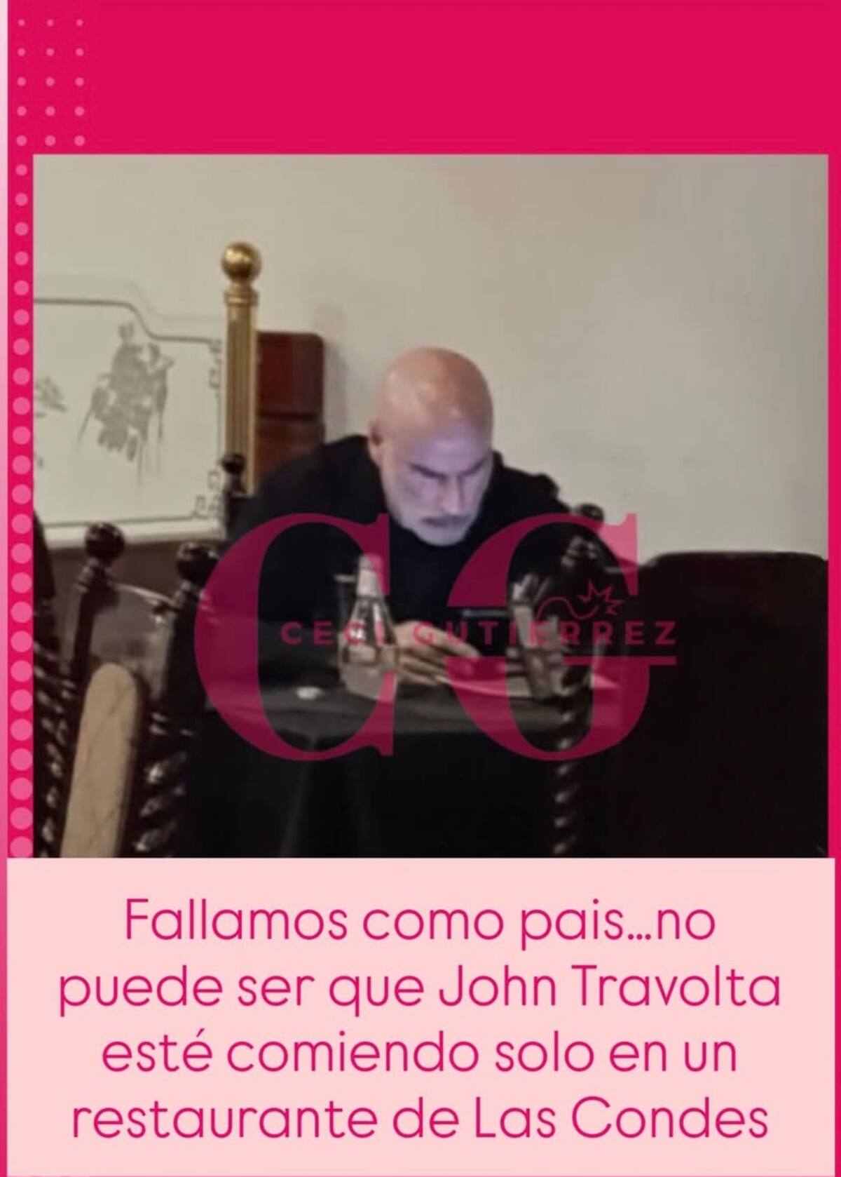 El actor fue visto comiendo solo en Santiago.