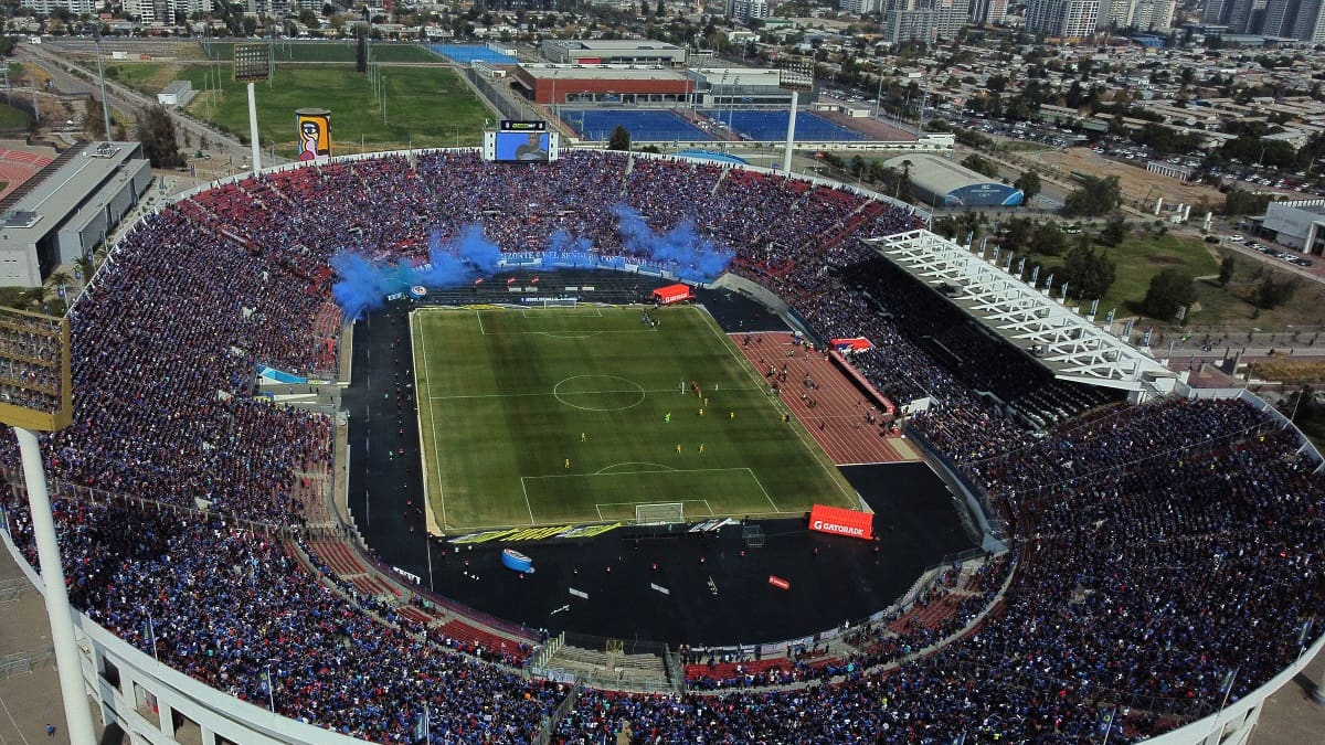 “La U necesita un estadio para al menos 40 mil personas, pero difícilmente un inversionista privado va a dar ese paso”