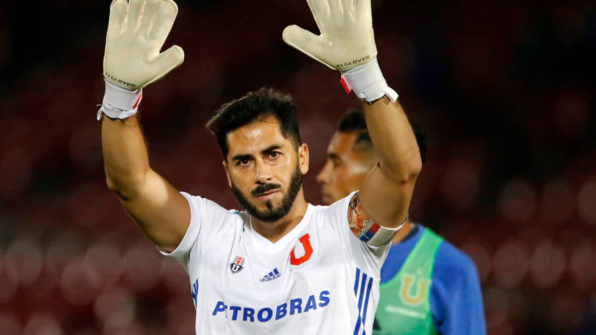 Johnny Herrera recibió un cuadro en el que aparece vestido de samurái